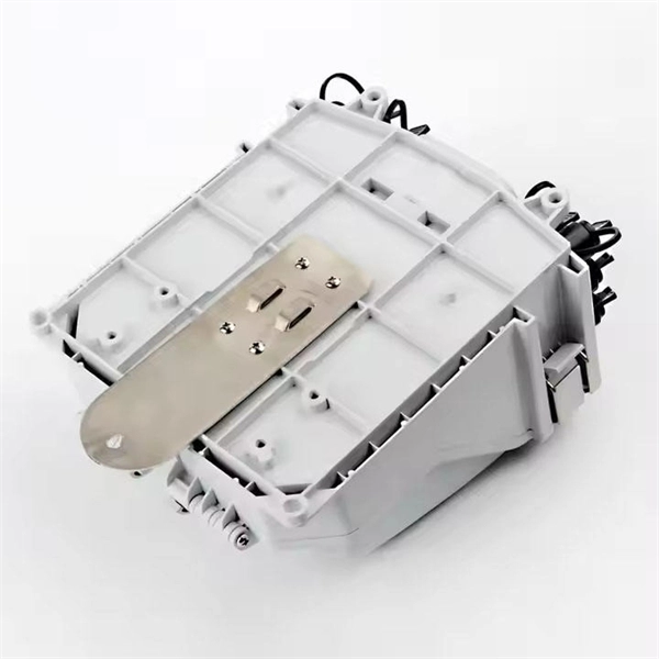 Case Study of Steel Cable Tray Construction in Syrian Computer Room PDF preview