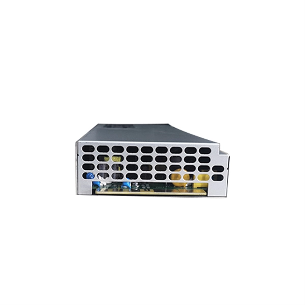 Liquid cooled switch integration with MPO trunk and AOC cables